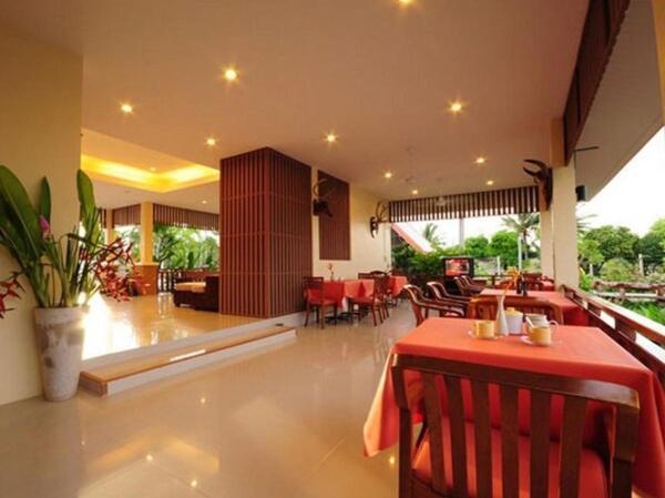 Baan Chay Namm Resort Bangkok Luaran gambar