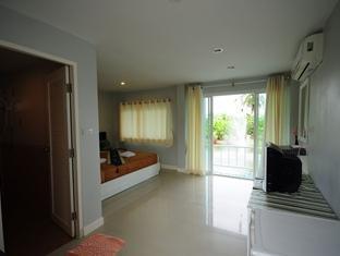 Baan Chay Namm Resort Bangkok Luaran gambar